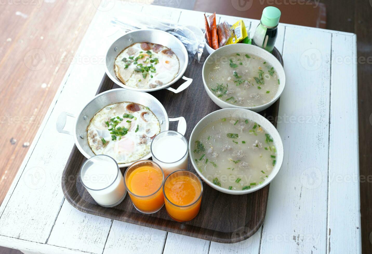 Minced pork porridge Breakfast for tourists photo