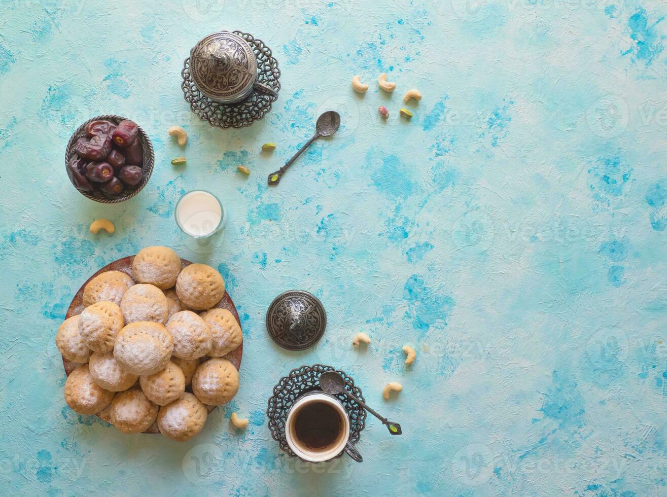 Arábica dulces, festivo Arábica galletas. foto