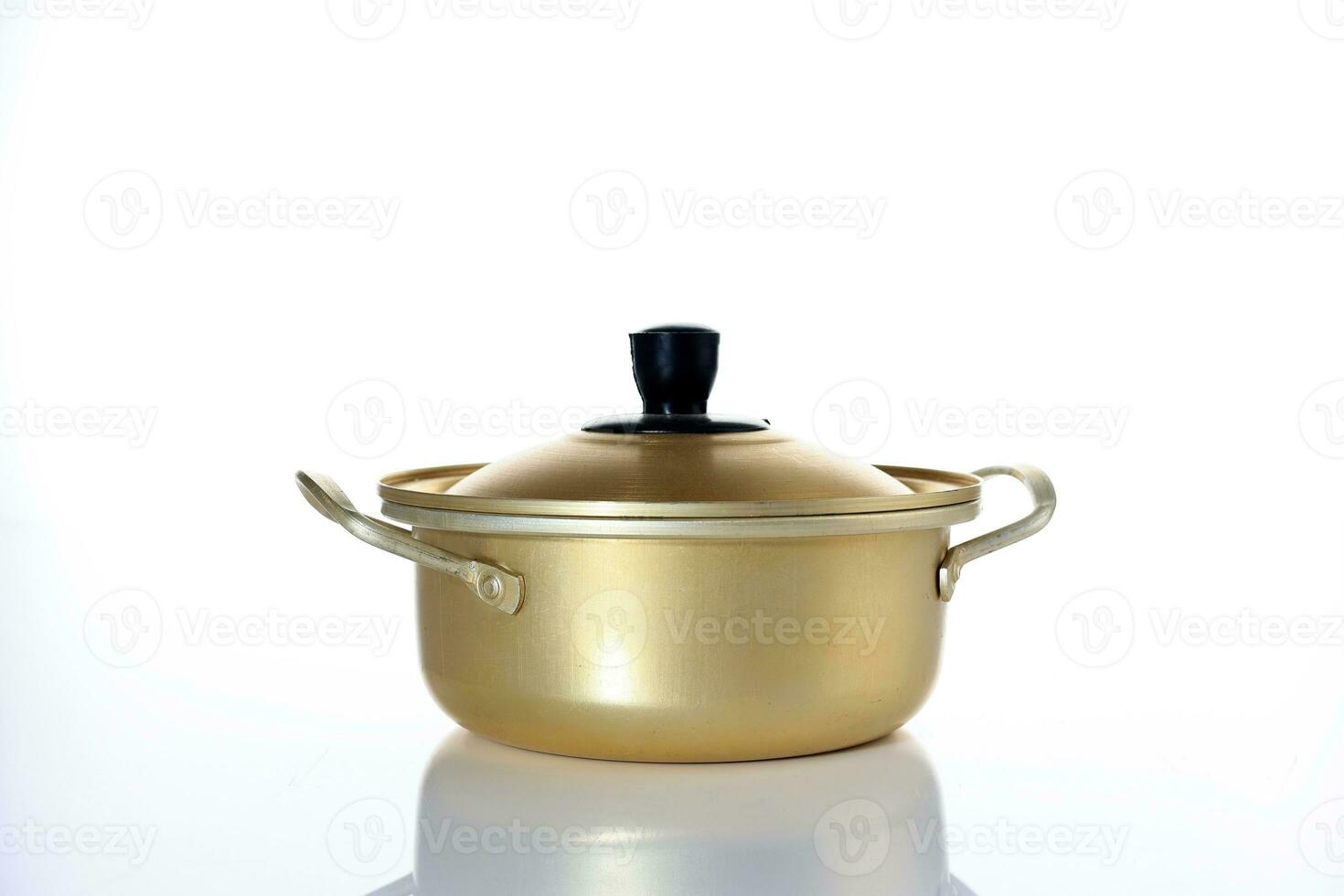 Brass Pot Korean Ramyeon Pan Soup photo