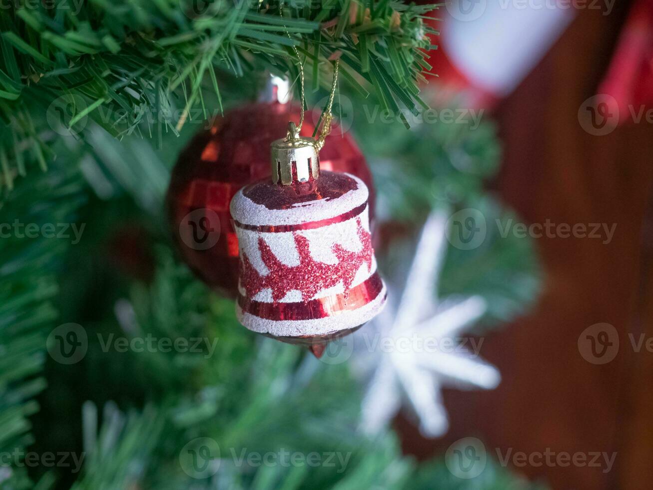 gift box bell red pink orange color texture background wallpaper holiday pine tree green color symbol decoration ornament xmas merry christmsas happy new year 2023 2024 2025 number start begin finish photo