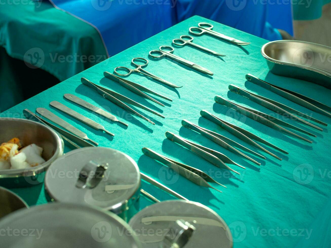 tool equipment surgeon operation room hospital clinic laboratory medical patient treatment nurse doctor staff surgical sterile specialist procedure technology scissors clean work occupation surgical photo