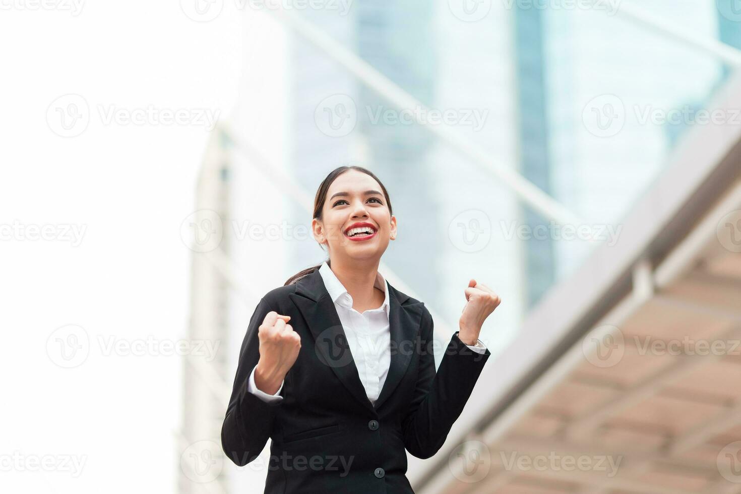 Business woman delighted with success. photo