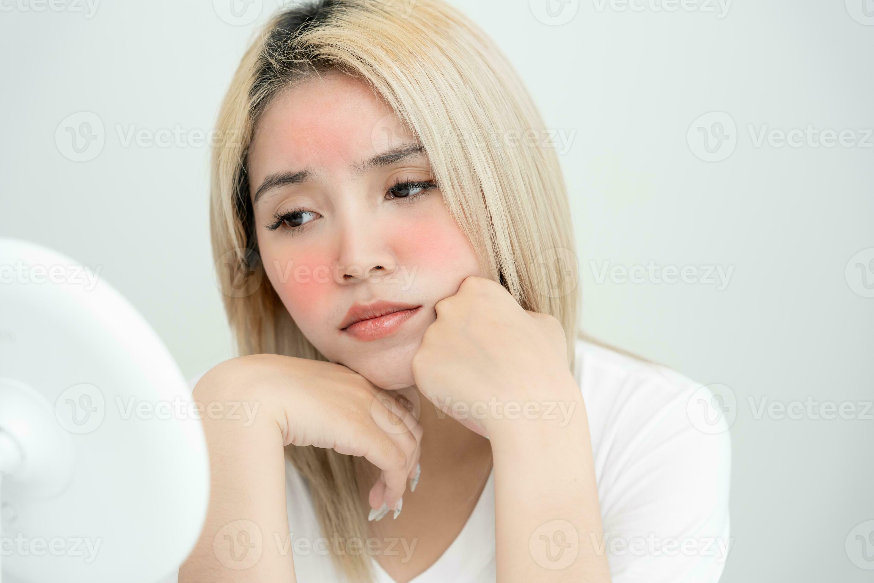 Young woman asian are worried about faces Dermatology and allergic to