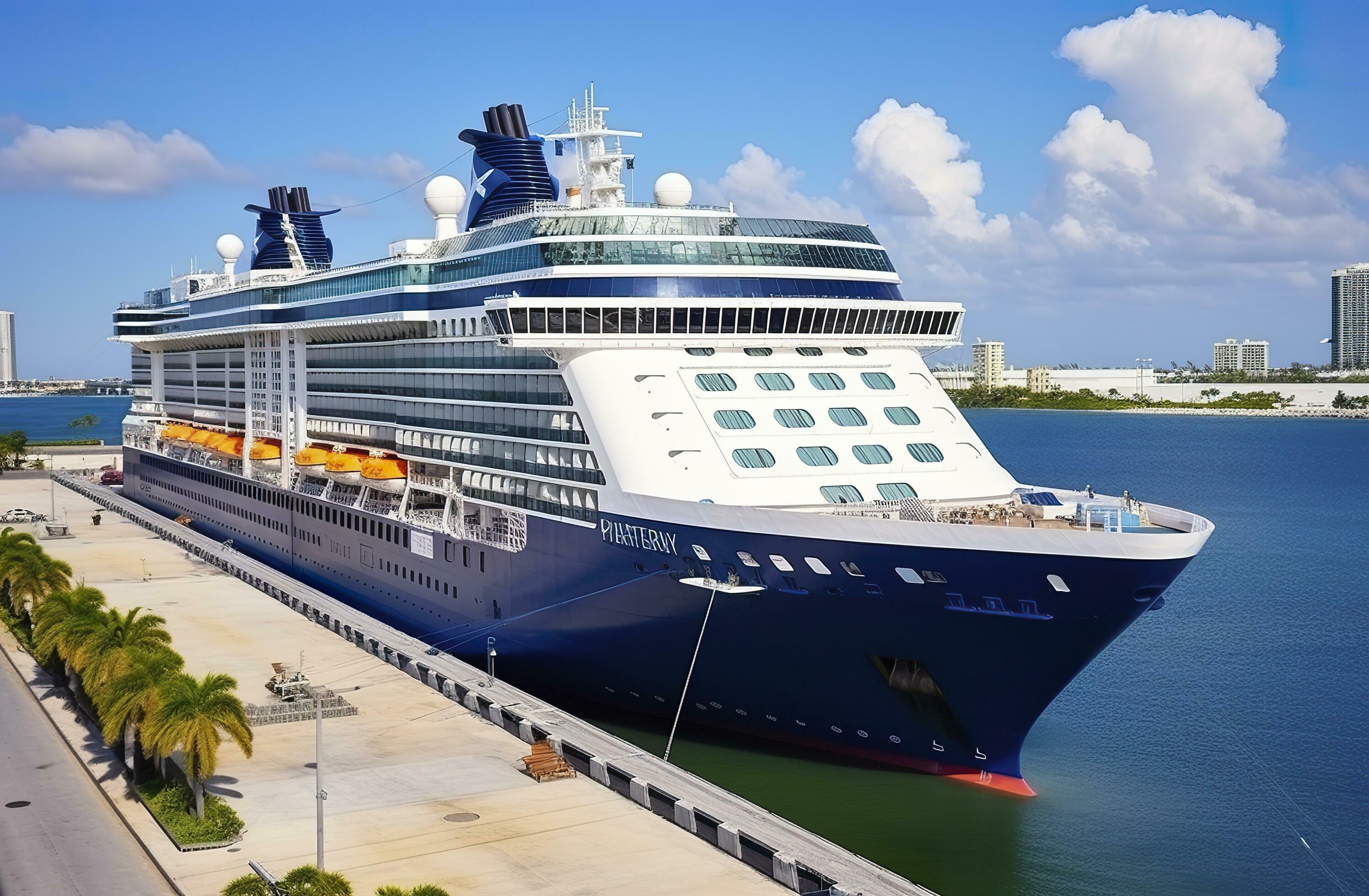 Cruise ship Celebrity Infinity docked in Port Everglades, Ft Lauderdale ...