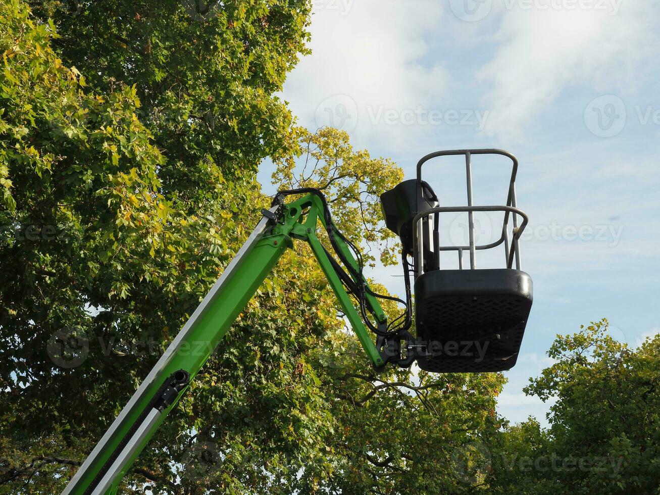 cherry picker crane platform photo