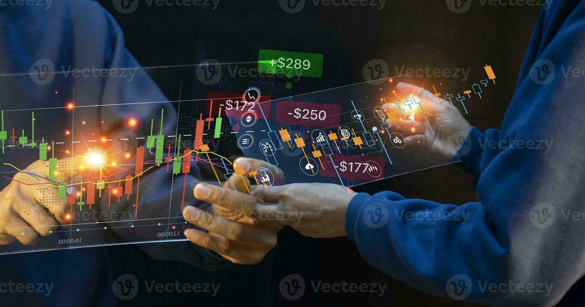 planificación y estrategia valores mercado negocio crecimiento Progreso o éxito empresario o comerciante mano toques demostración virtual holograma valores invertir en comercio foto