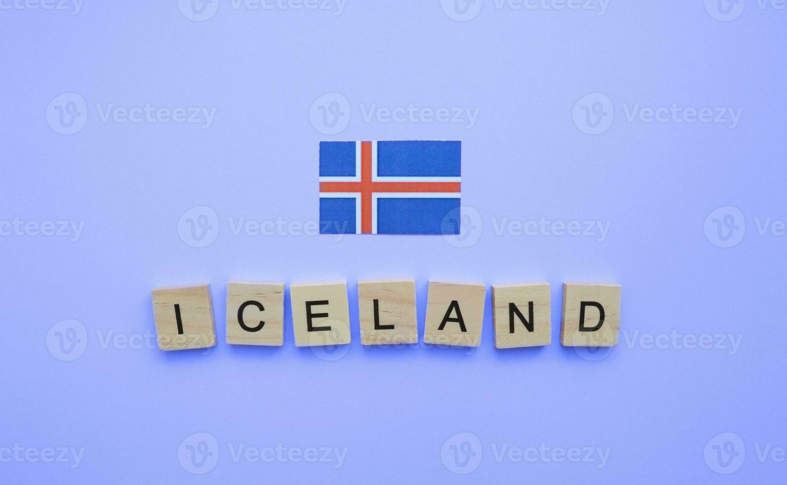 diciembre 1, independencia día en Islandia, bandera de Islandia, minimalista bandera con de madera letras foto