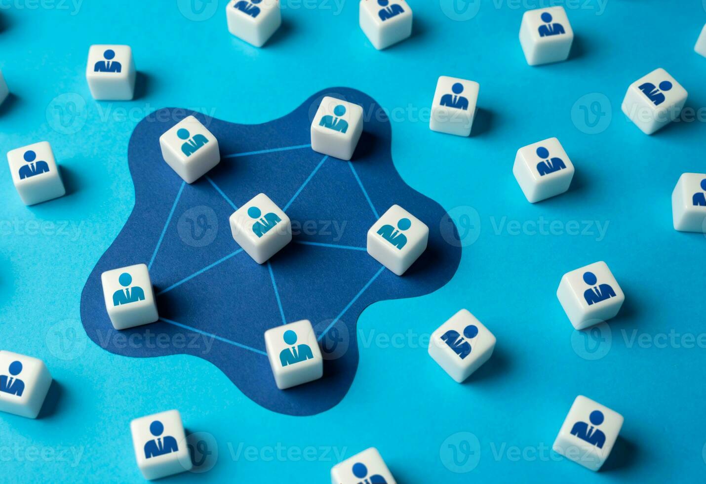 Making a team and corporate network. Community expansion. Collaboration, of new members. Cooperate on project development. Find like-minded people, join the team. Spread influence and power. photo