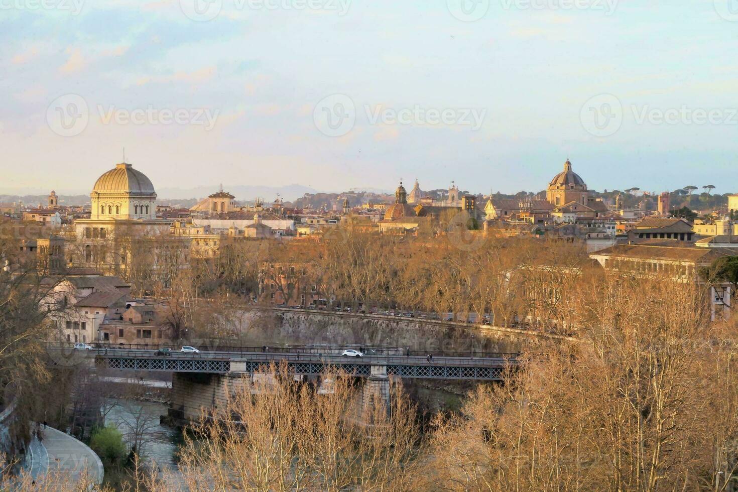 A city view photo