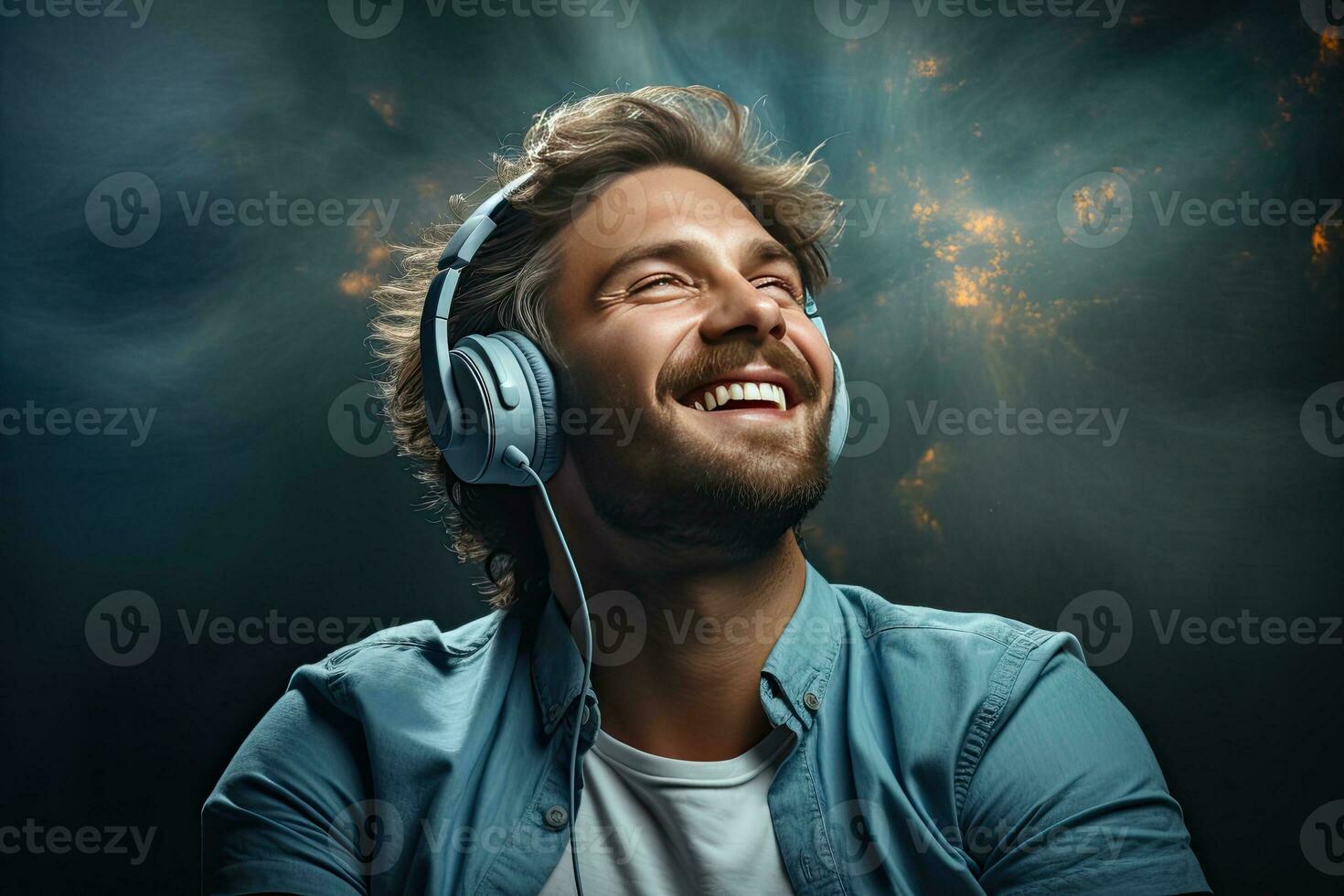 sonriente empresario escuchando a música en auriculares. de los hombres belleza, moda. generativo ai foto