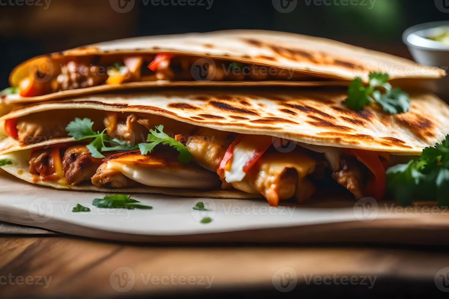 esta imagen es un cerca arriba de un delicioso pollo Quesadilla, con un bonito borroso antecedentes ai generado foto