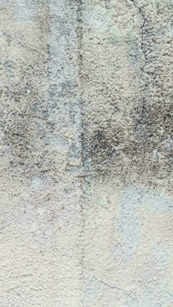 White concrete wall photo