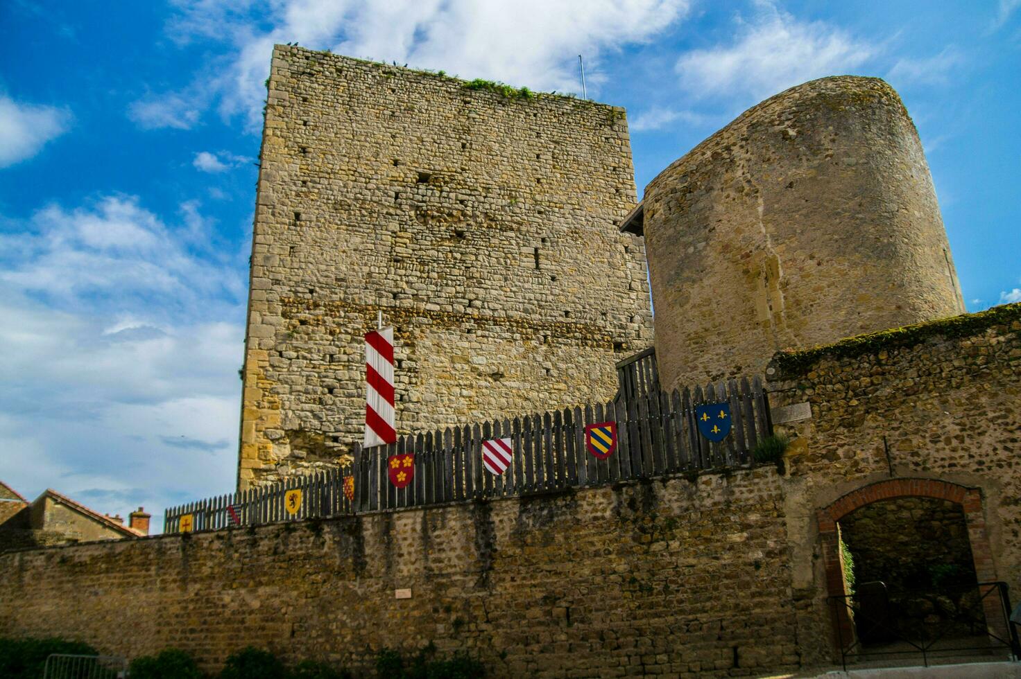 semur en brionnais,saone et loire,france photo