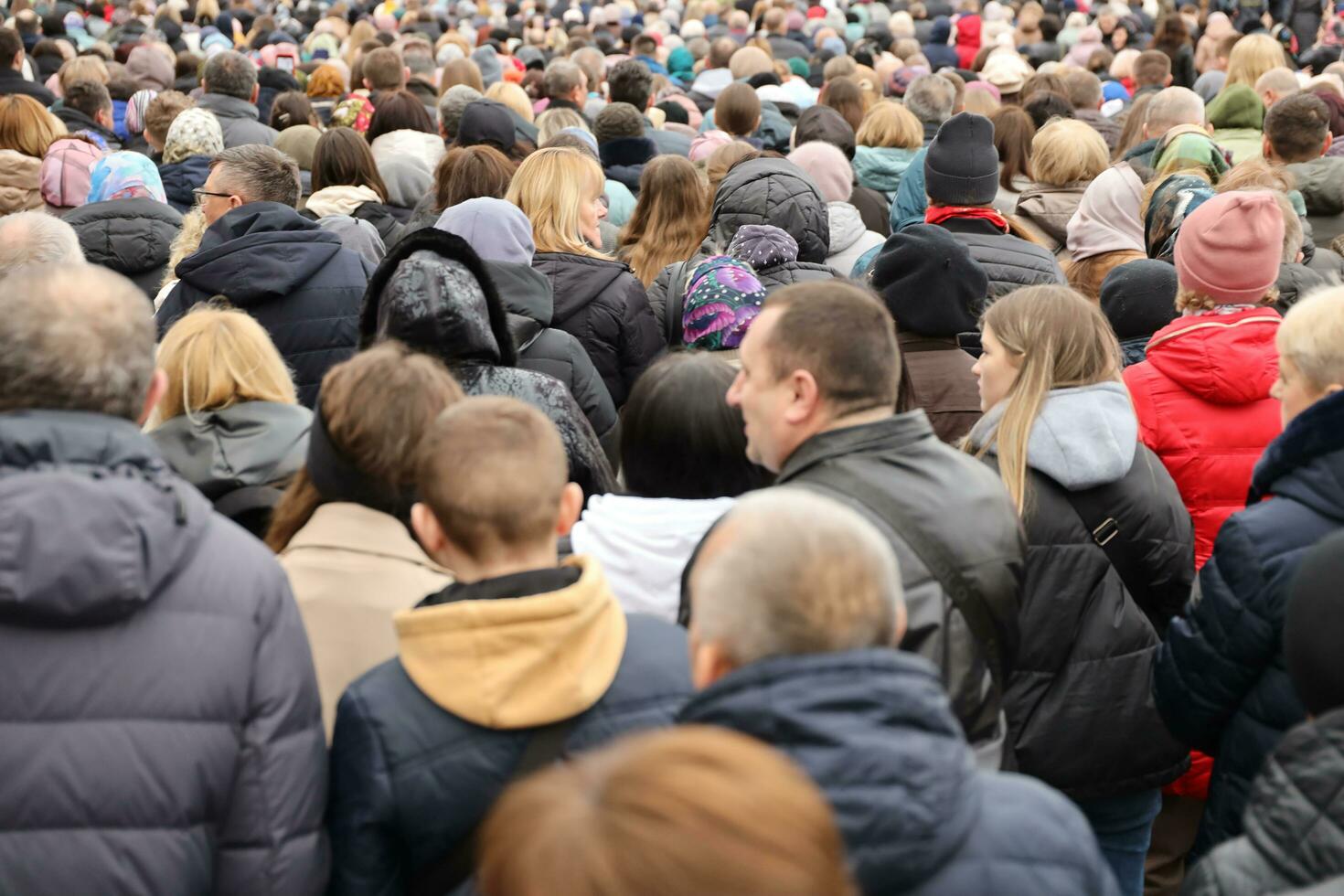 TERNOPIL, UKRAINE - APRIL 2, 2023 Many people during mission in complex of Ukrainian Jerusalem in the Mari spiritual center of Zarvanytsia In the Terebovlya district of the Ternopil photo