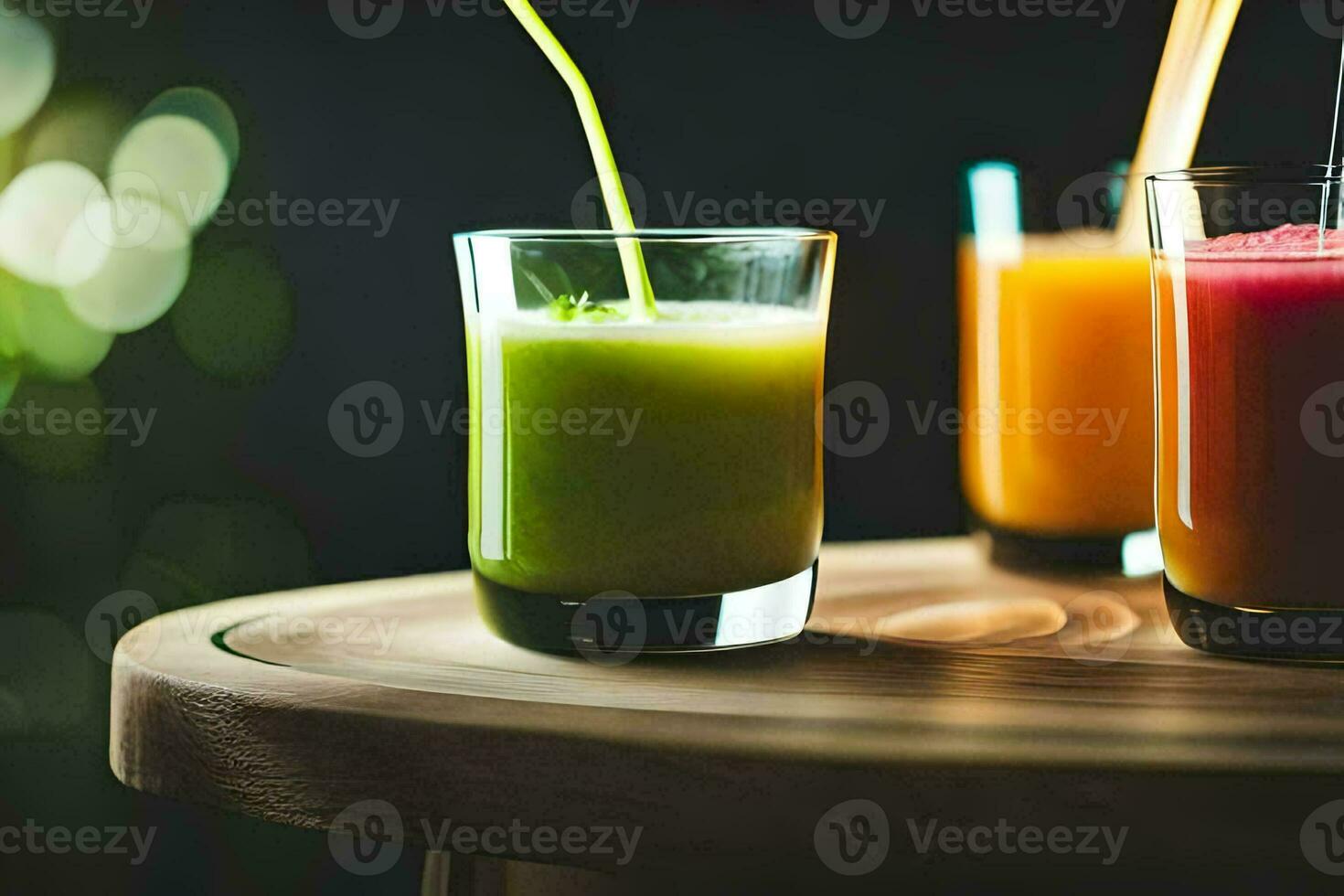 Tres lentes de jugo en un mesa. generado por ai foto