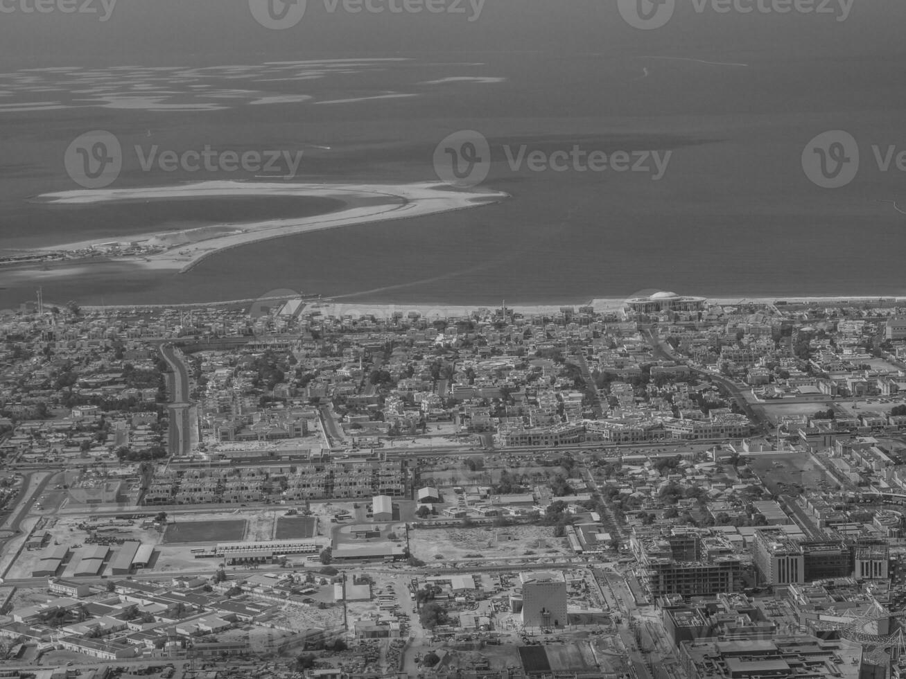 the city of Dubai photo