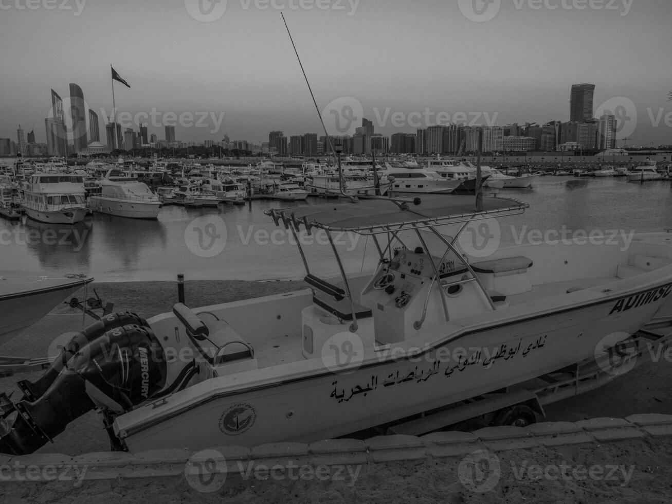 the city of Abu dhbai photo