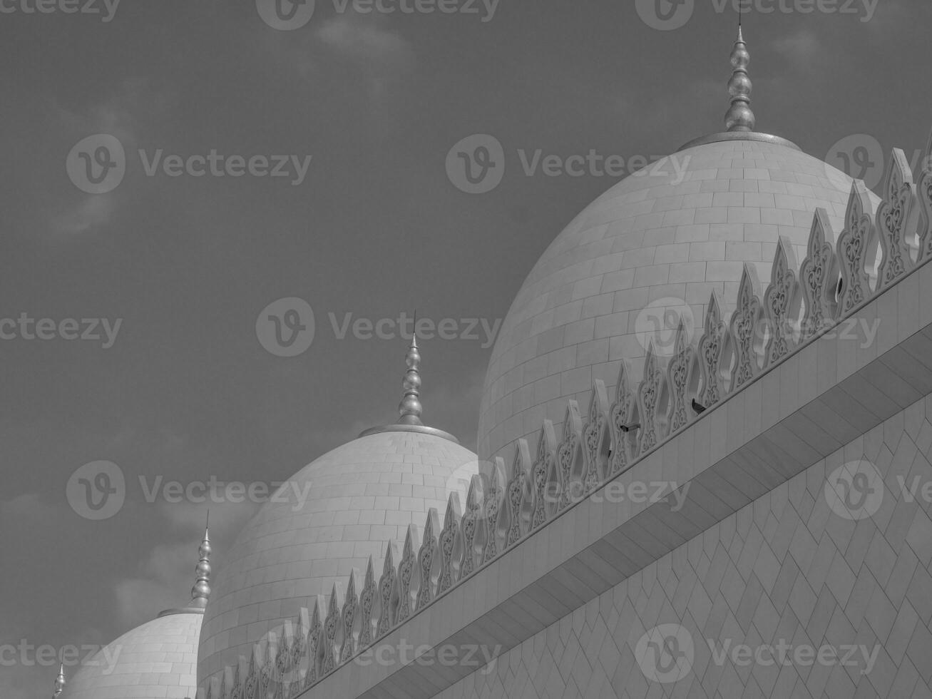 mosque in Abu dhabi photo