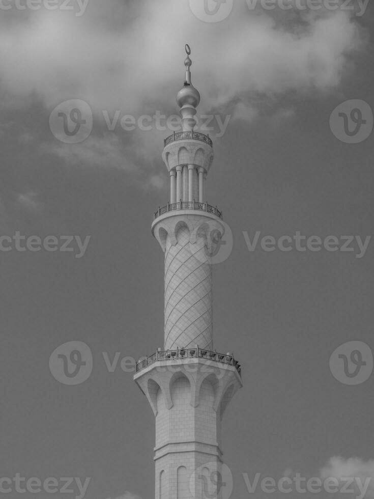 mosque in Abu dhabi photo