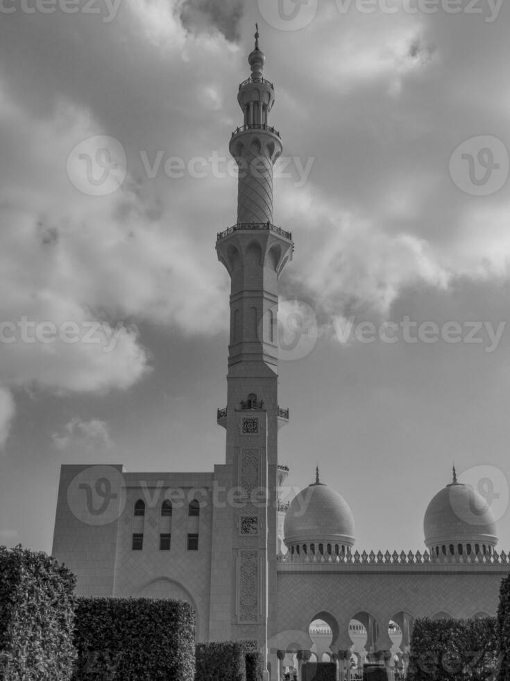 mezquita en abu dhabi foto