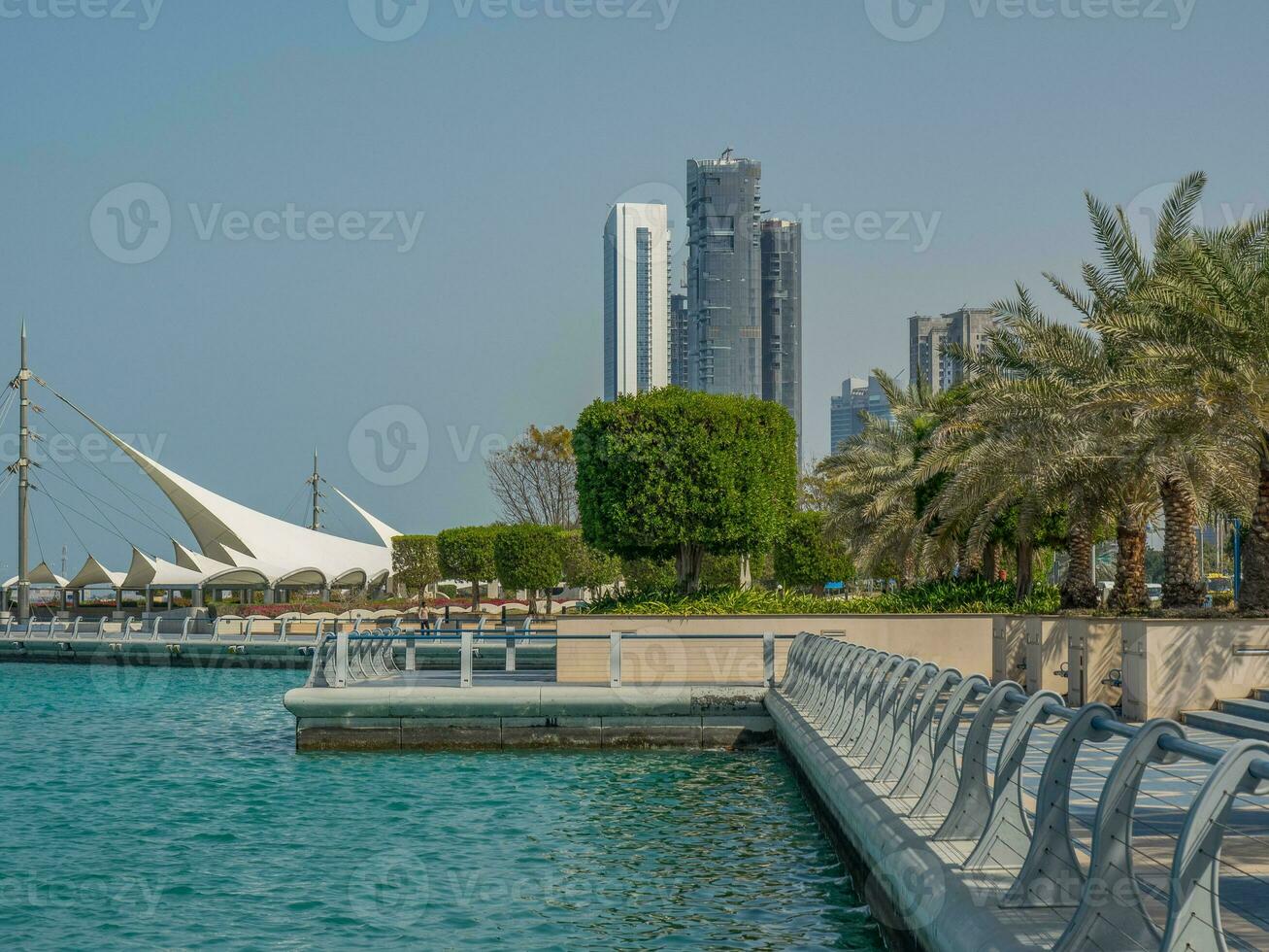 Abu dhabi and Dubai photo