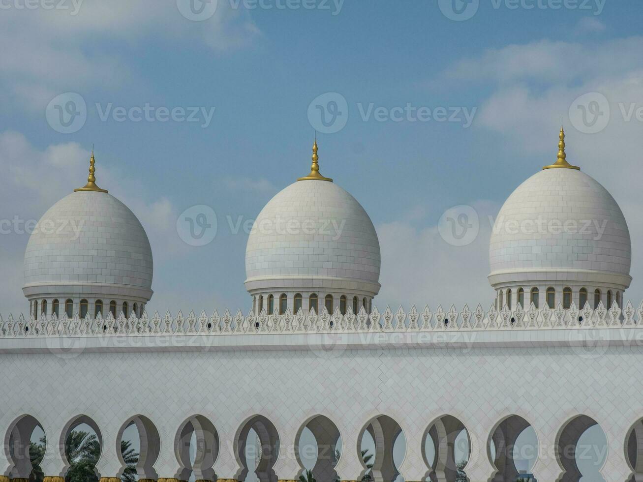 Abu dhabi city photo
