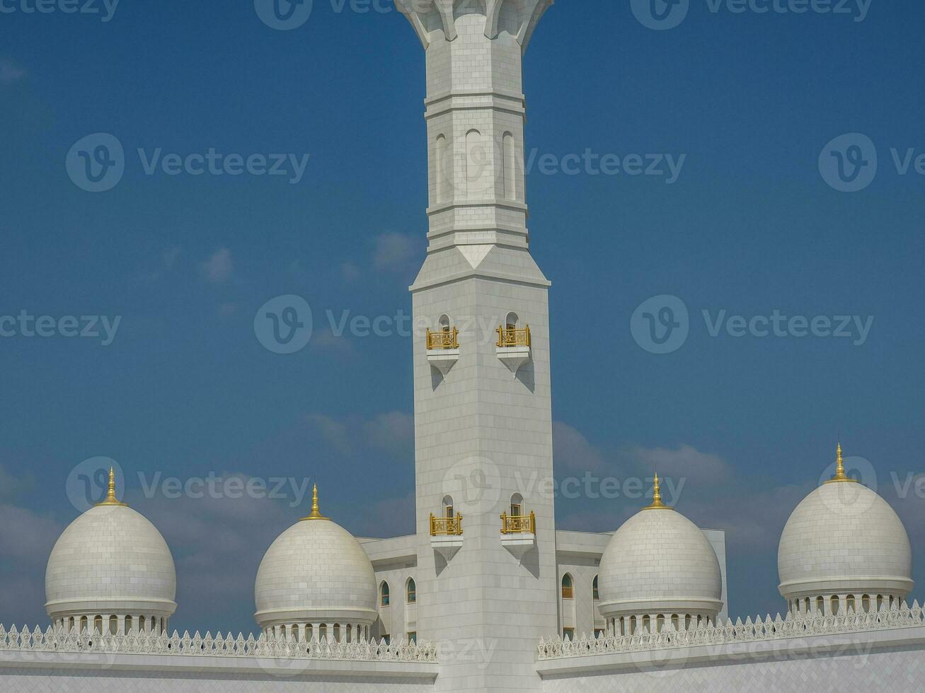 Abu dhabi city photo