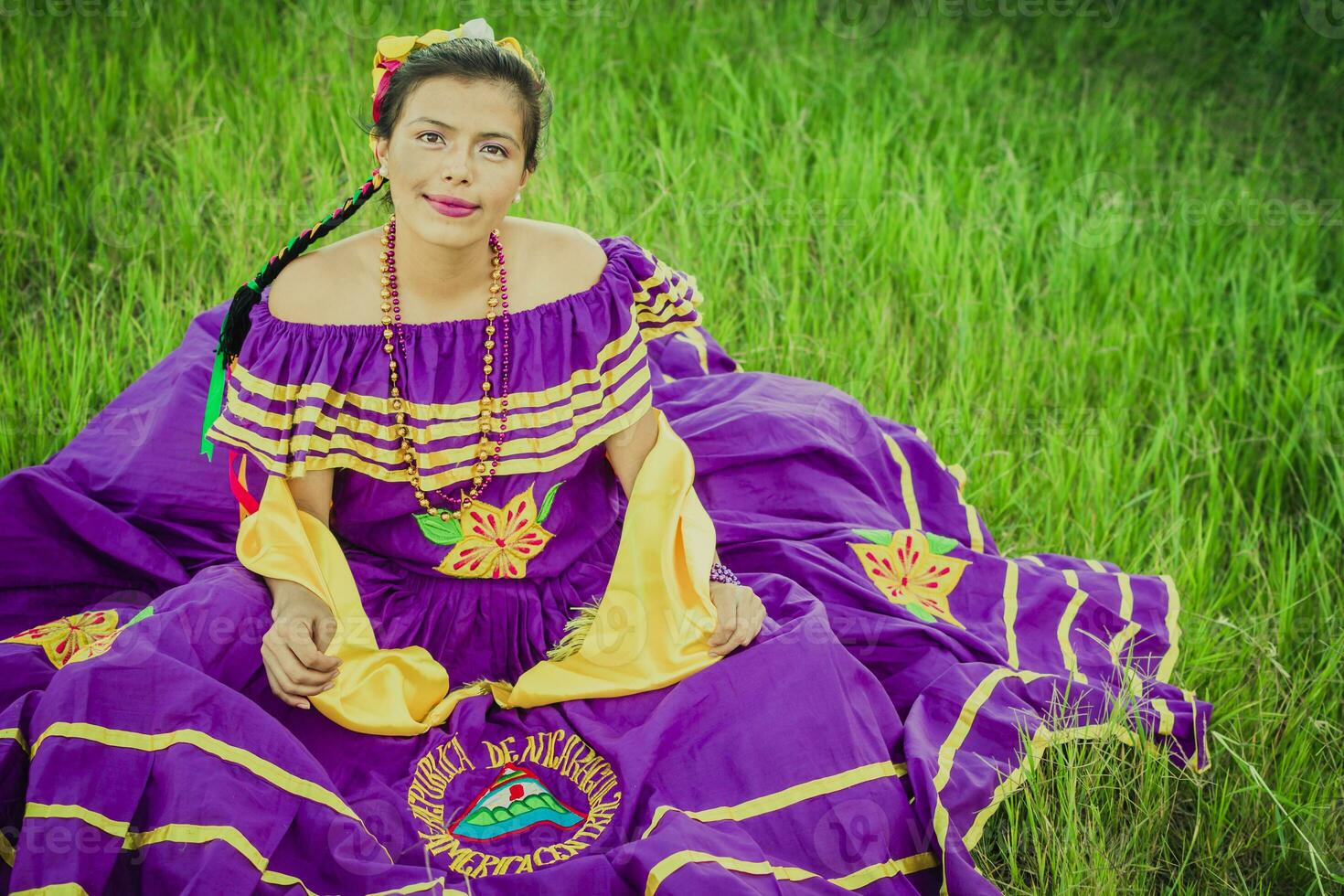 nicaragüense mujer en gente traje, nicaragüense mujer en gente disfraz foto