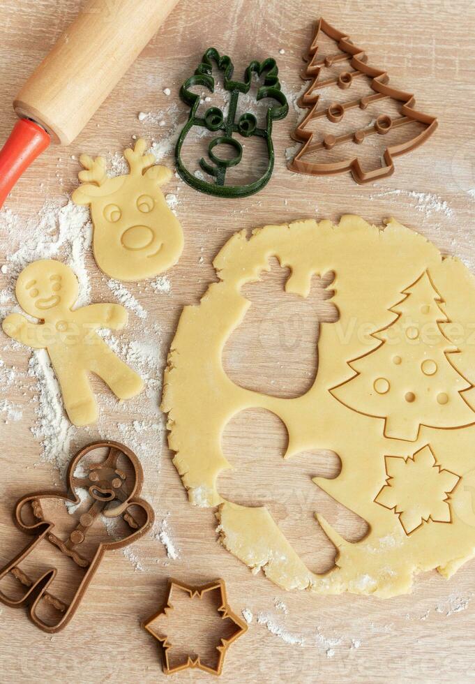 Navidad horneando, pan de jengibre galletas foto