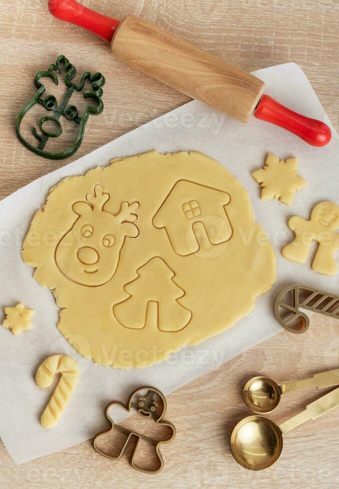 Navidad horneando, pan de jengibre galletas foto