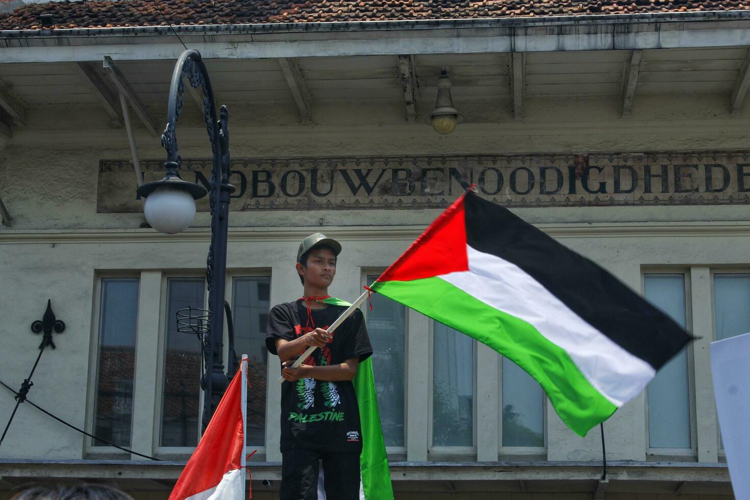 Bandung City, West Java, Indonesia. 21 October 2023. Demonstration on supporting Free Palestine. Freedom for Palestine. photo