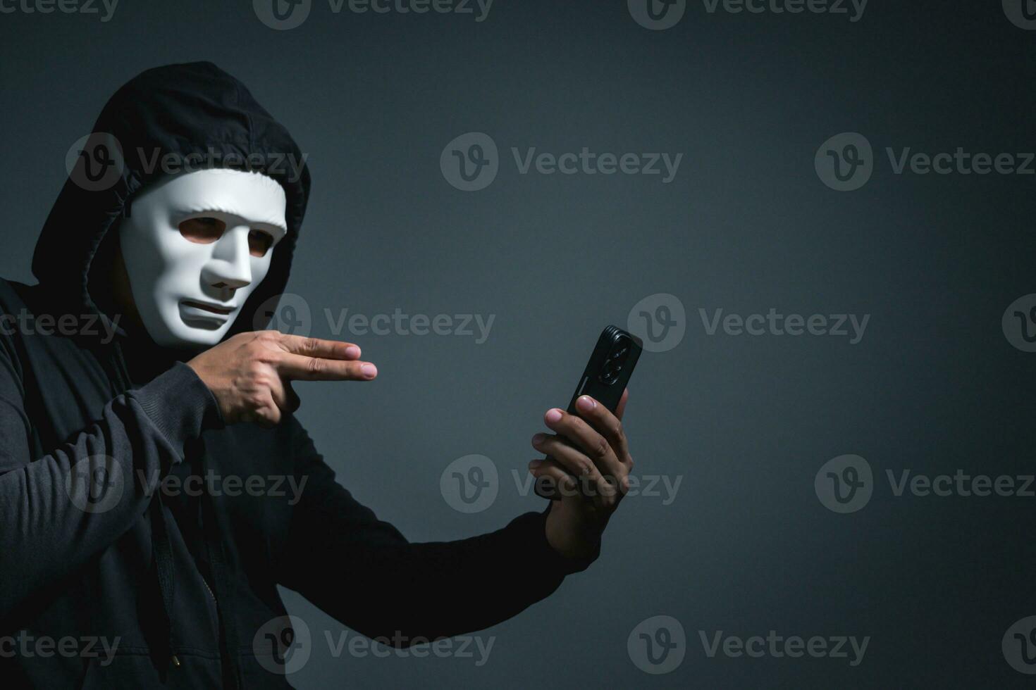 Scammers and Hackers Call center with phone data theft photo