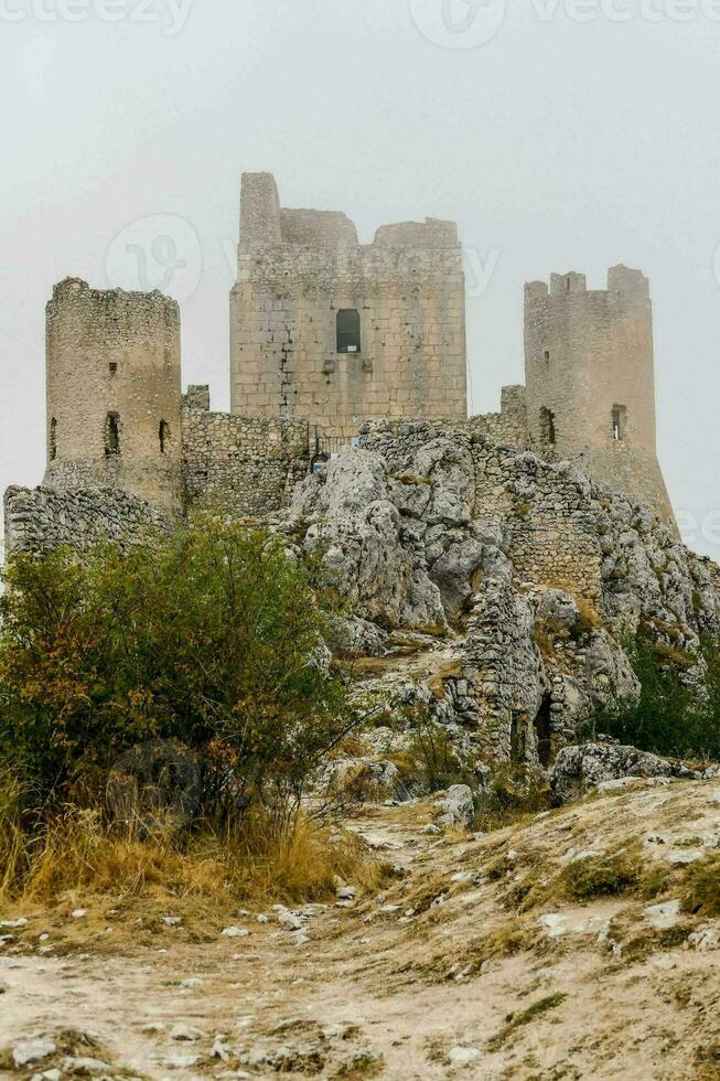 Rocco Calascio Castle photo