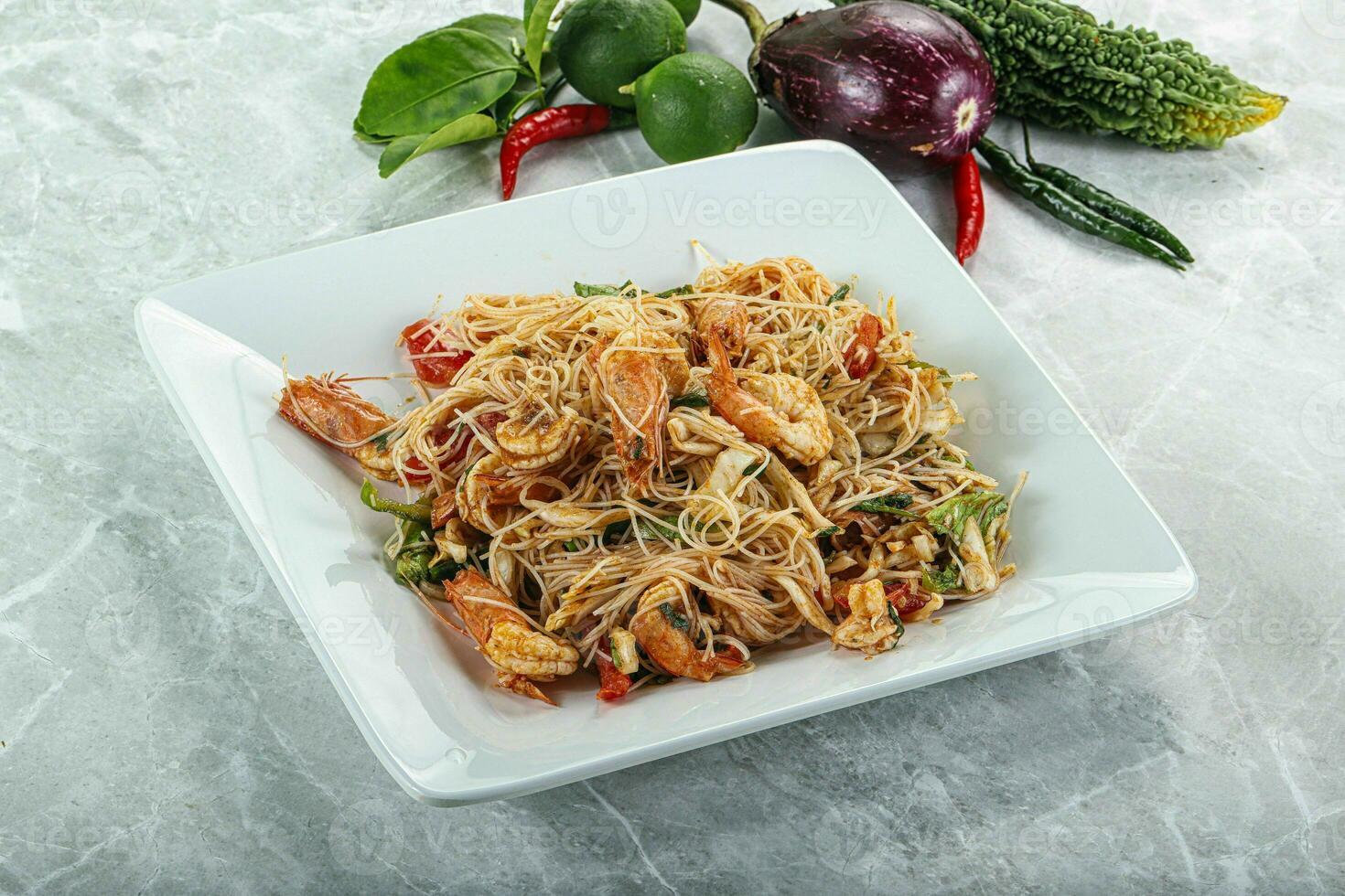 Thai Spicy Vermicelli Salad with Prawns photo