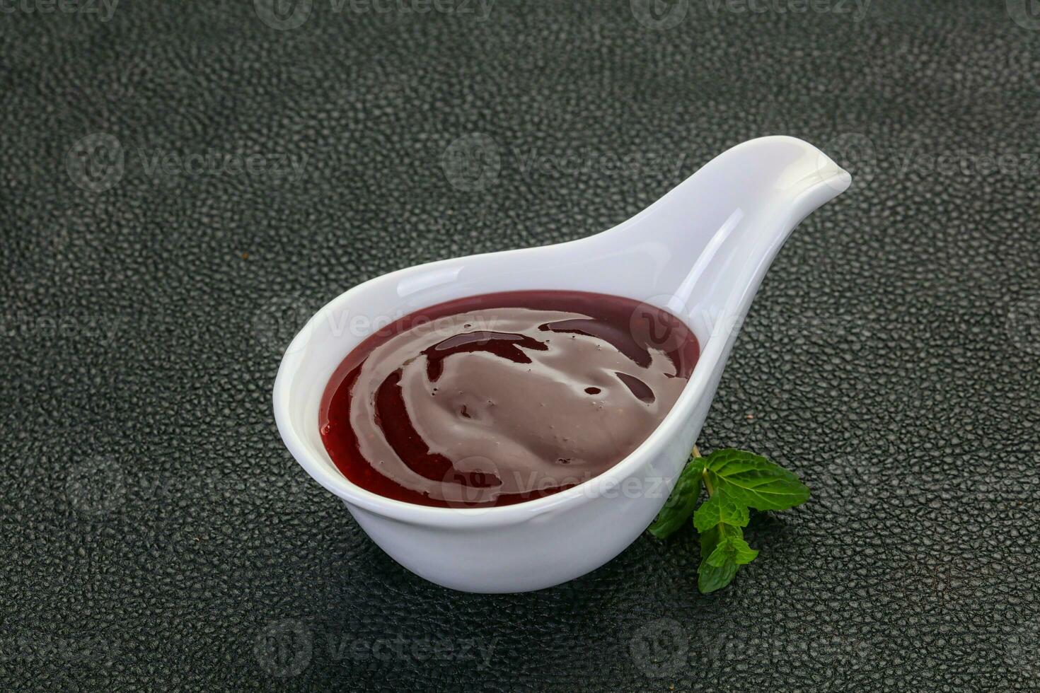 Delicous cowberry sauce photo