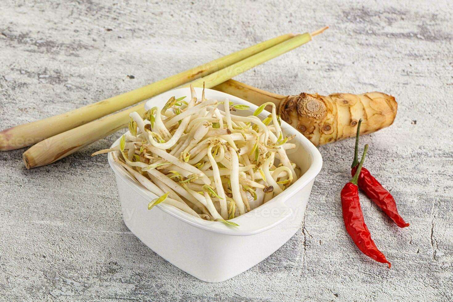 Asian cuisine Mash bean sprout photo