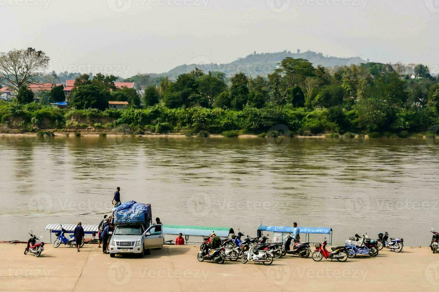 People by the river - Thailand 2022 photo