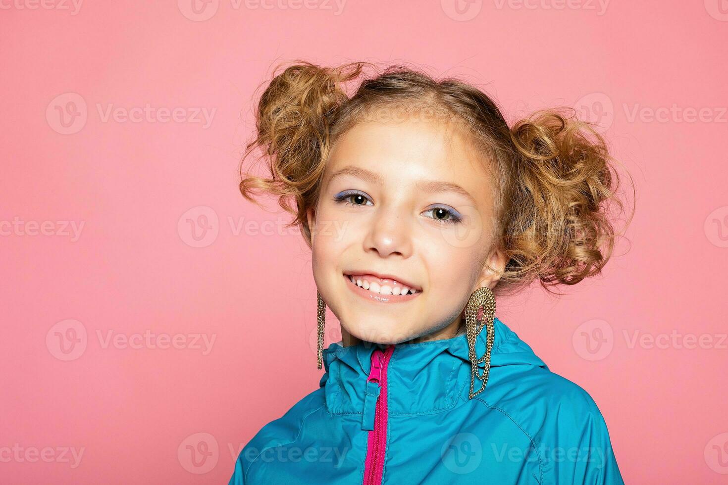 Close-up portrait of her she nice-looking attractive lovely sweet photo