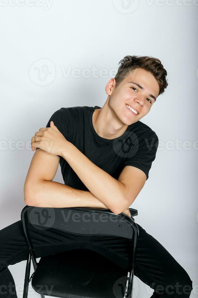 Man wearing black t-shirt photo