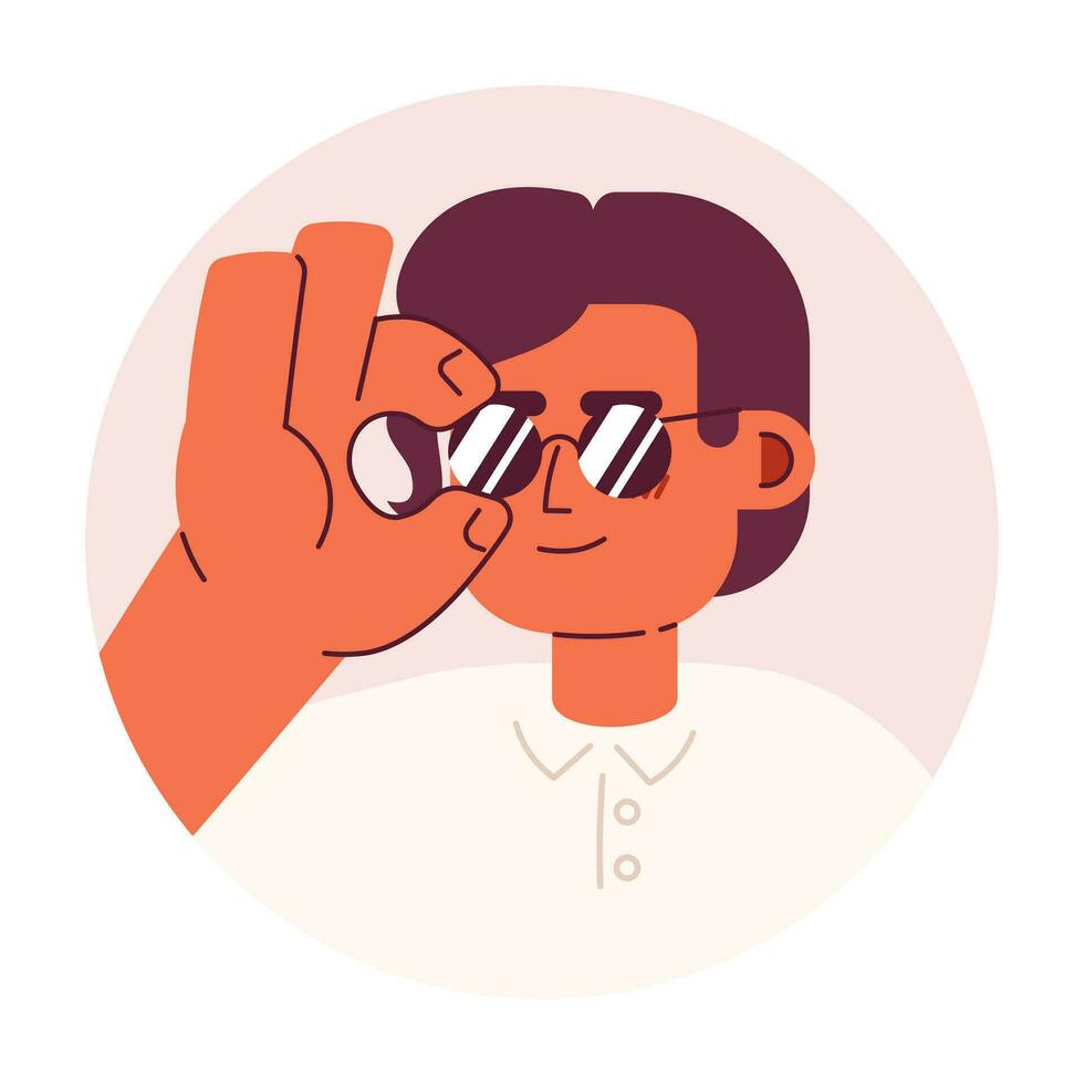 de buen tono Hispano hombre ajustando Gafas de sol 2d vector avatar ilustración. elegante masculino latín americano dibujos animados personaje cara retrato. Moda declaración plano color usuario perfil imagen aislado en blanco