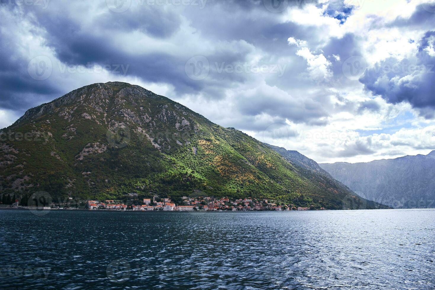 foto tomada en kotor, montenegro