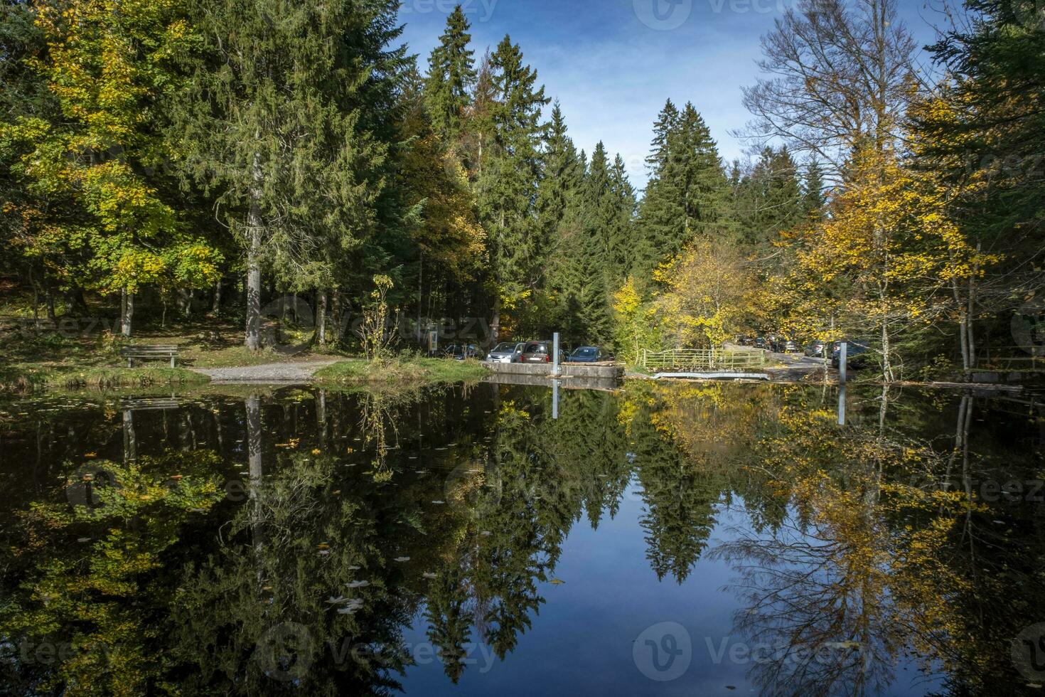 reflexiones en el lago boedelesee foto