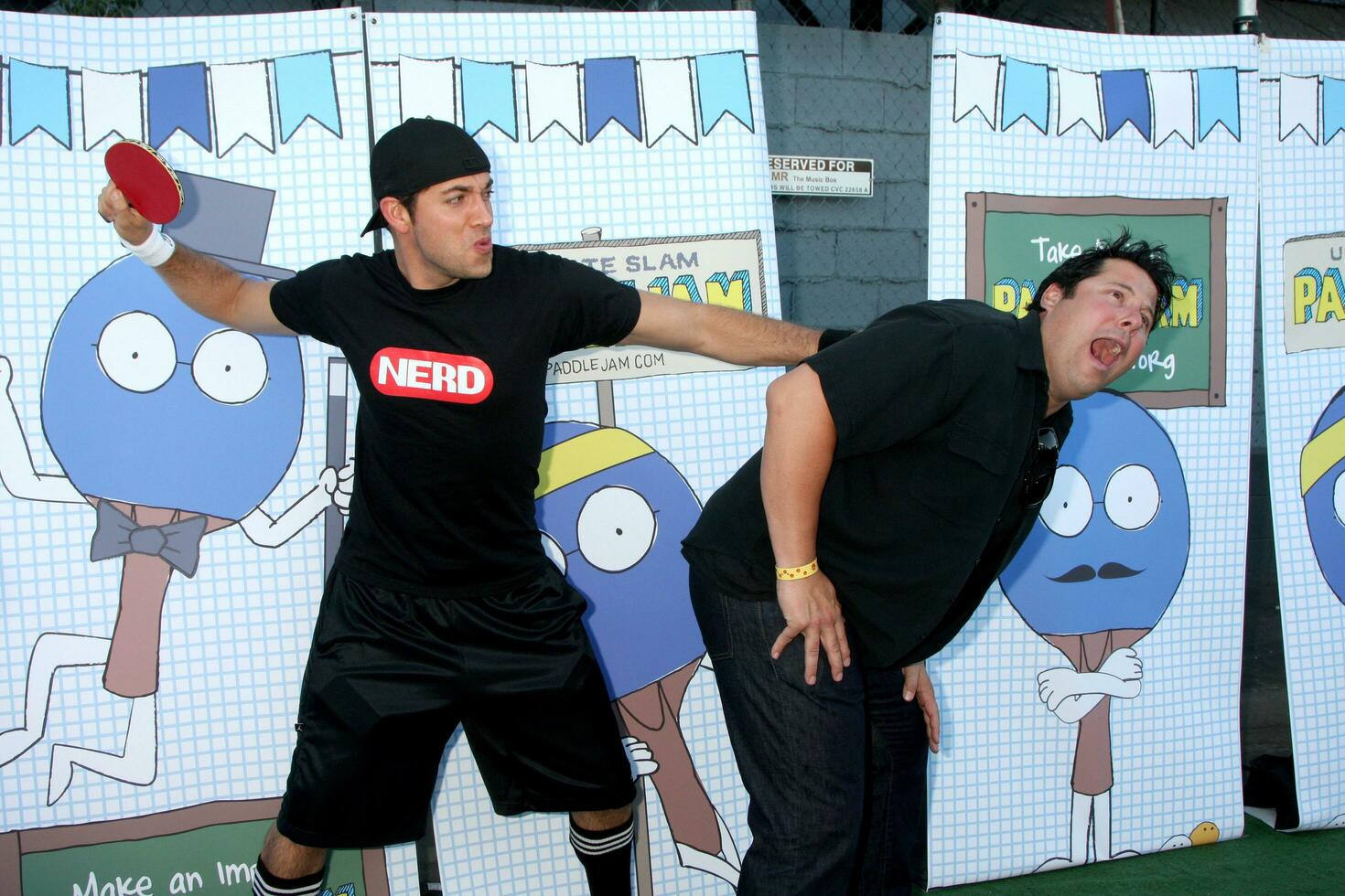 LOS ANGELES, SEP 26 - Zachary Levi and Greg Grunberg arrives at the Ultimate Slam Paddle Jam 2010 at Music Box Theater on September 26, 2010 in Los Angeles, CA photo