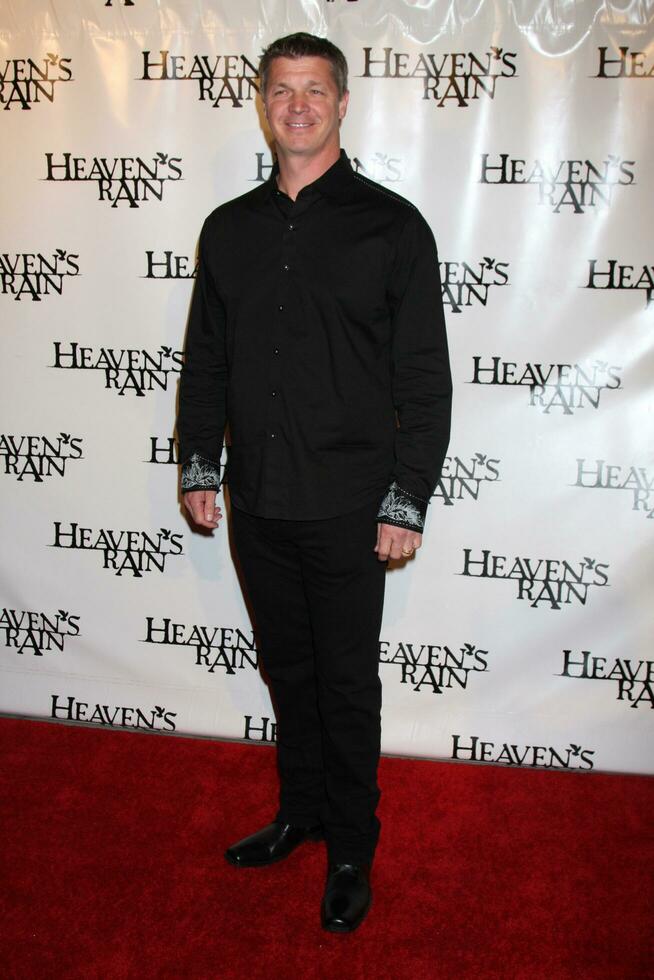 LOS ANGELES SEP 9 Brooks Douglass arrives at the Heavens Rain Premiere at ArcLight Cinemas on