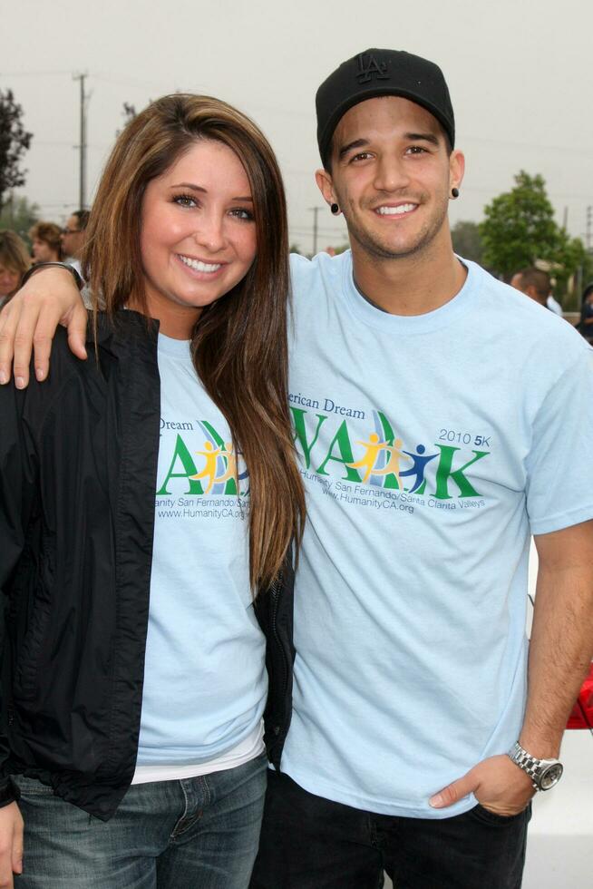 LOS ANGELES  OCT 16  Bristol Palin Mark Ballas at the Habitat for Humanity San FernandoSanta Clarita Valleys American Dream Walk  at Pacoima Plaza on October 16 2010 in Pacoima CA photo