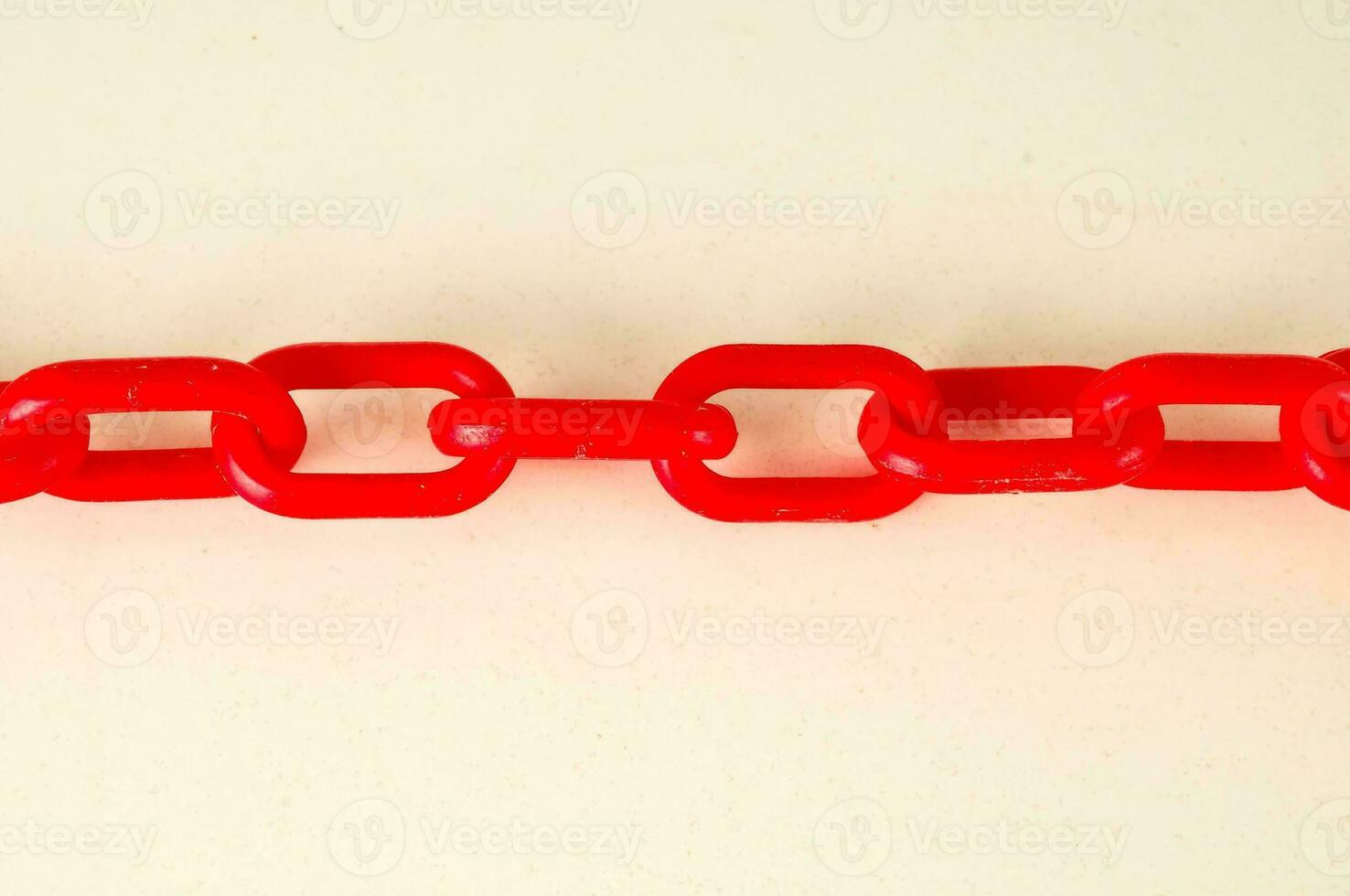 a red chain photo