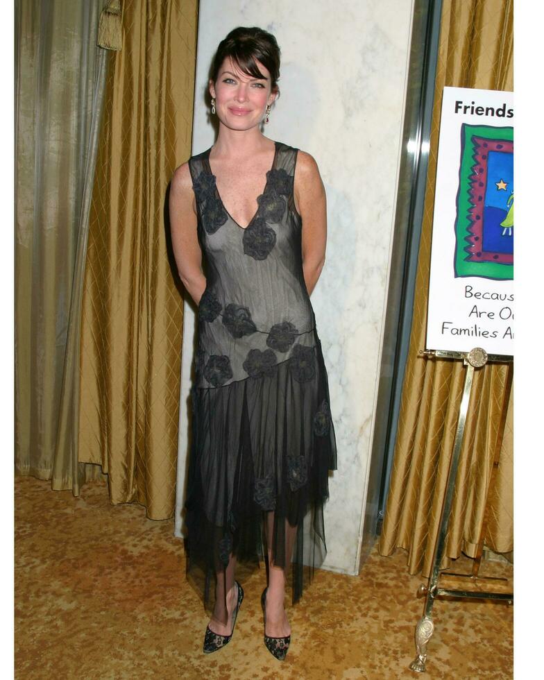 Lara Flynn Boyle Family Matters Benefit Friends of the Family Annual Gala IHO Cedric the Entertainer Regent Beverly Wilshire Hotel Los Angeles CA June 3 2005 photo