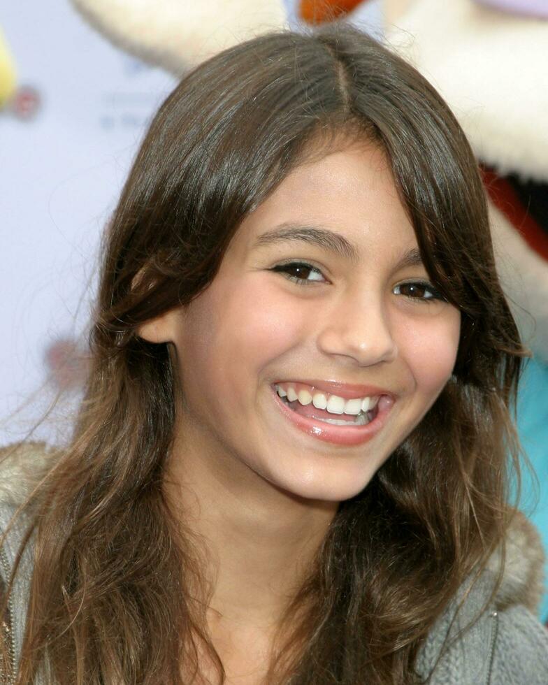 Victoria Justice Nickelodeon Presents Fairypalooza Premiere of Rugrats Tales From The Crib Snow White Nickelodeon Animation Studios Burbank CA September 24 2005 photo
