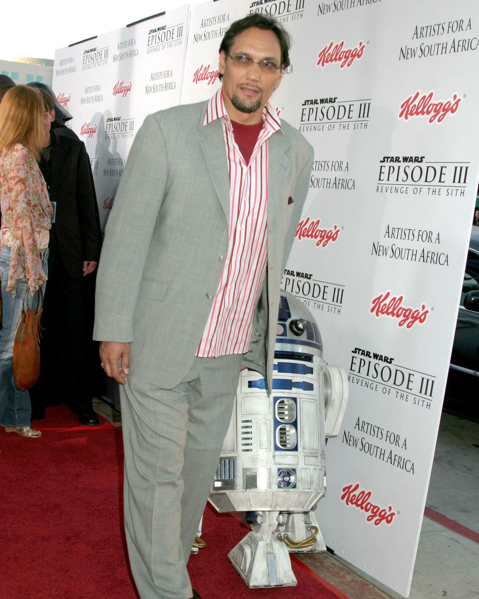 Jimmy Smits Star Wars 3 The Revenge of the Sith Premier Manns Village Theater Westwood CA May 12
