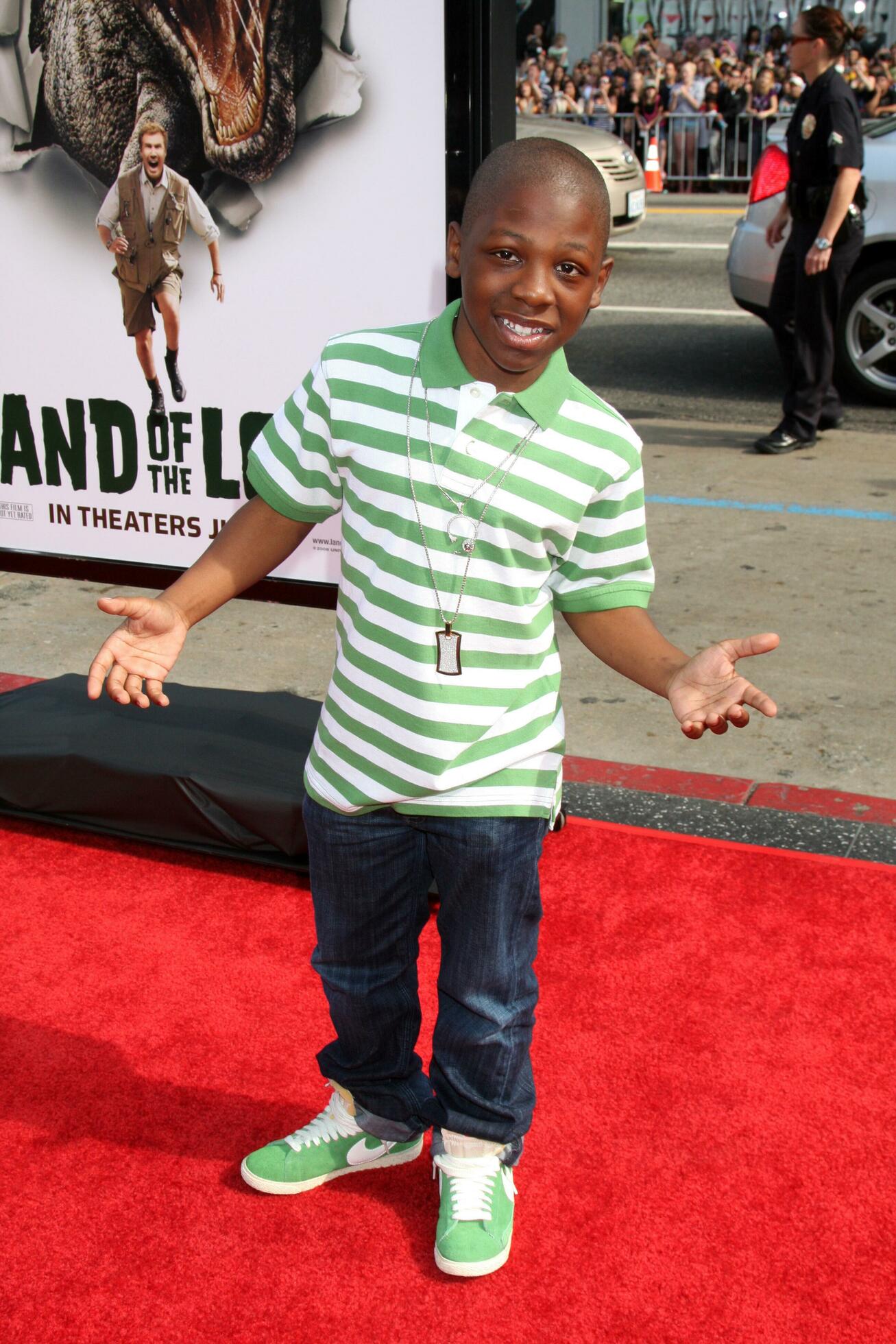 Bobbe J Thompson arriving at the Land of the Lost Premiere at Graumans